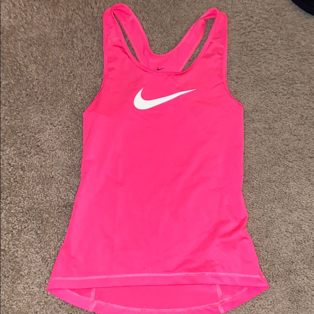 nike tank top